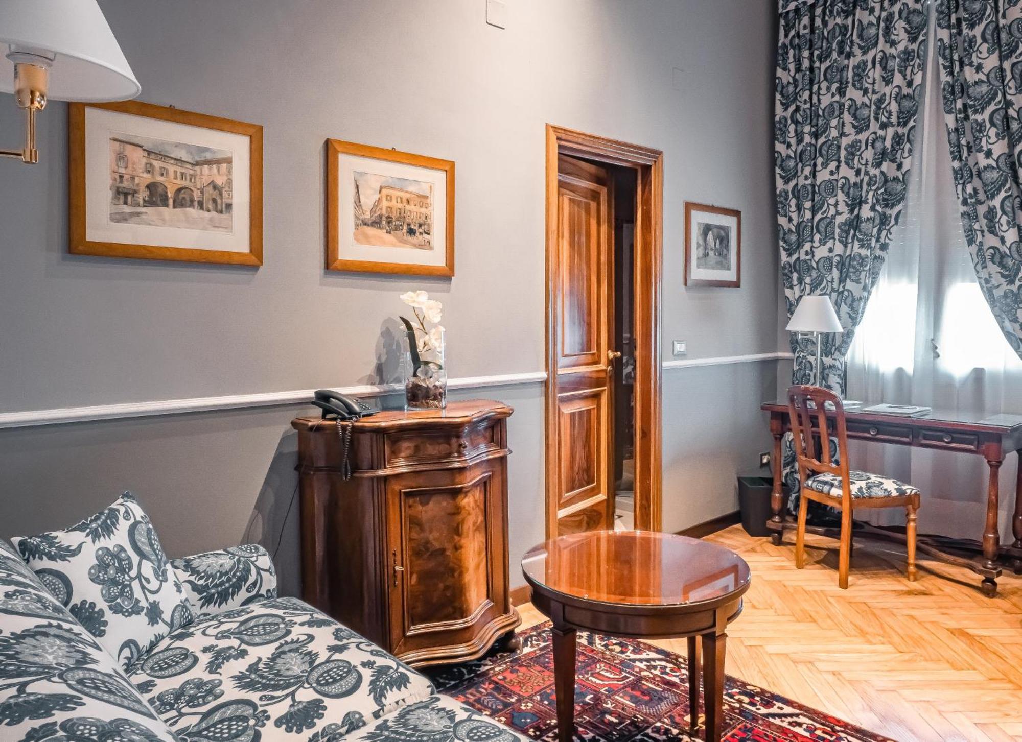Hotel Posta Reggio Emilia Ngoại thất bức ảnh