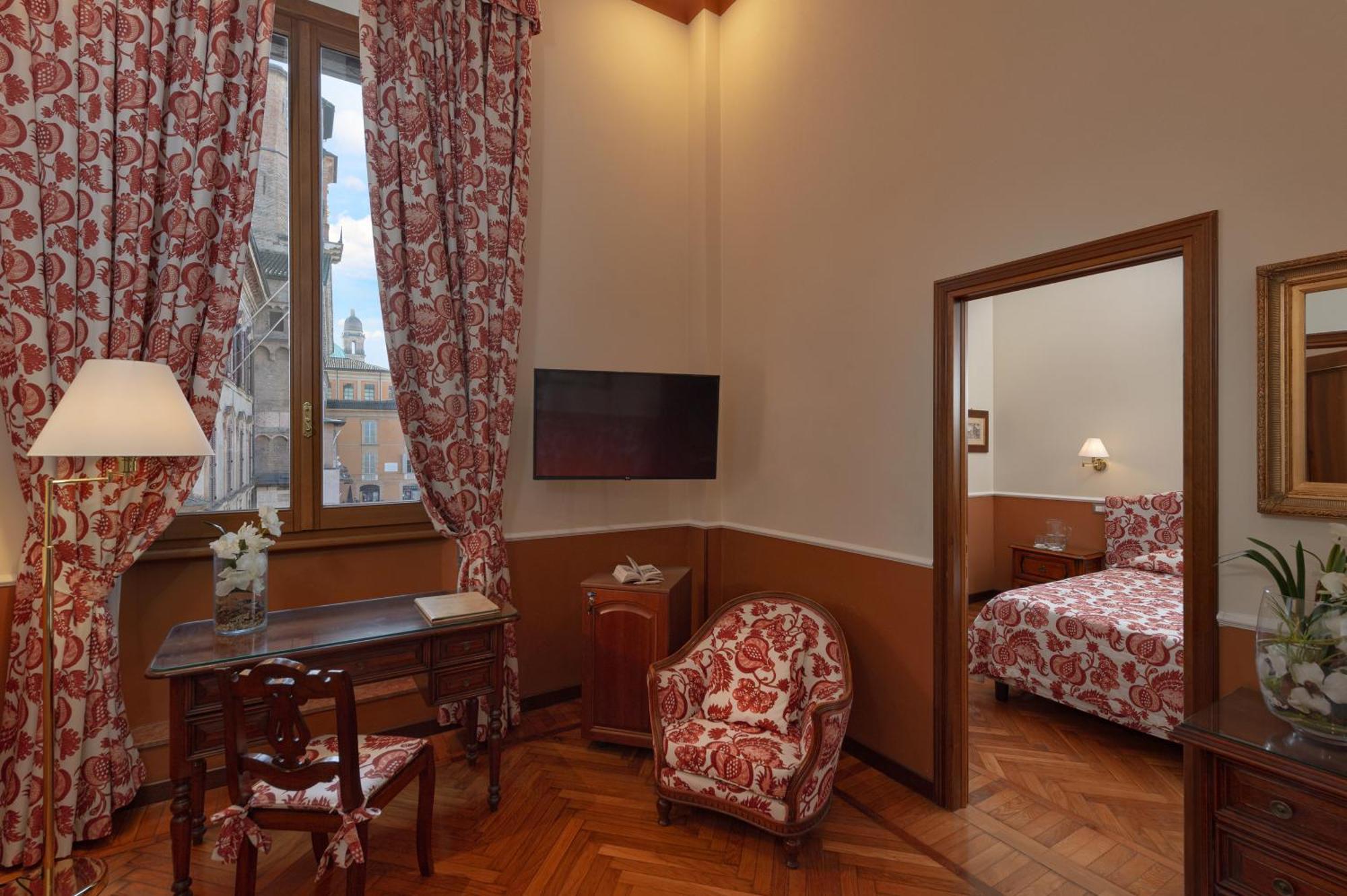 Hotel Posta Reggio Emilia Ngoại thất bức ảnh